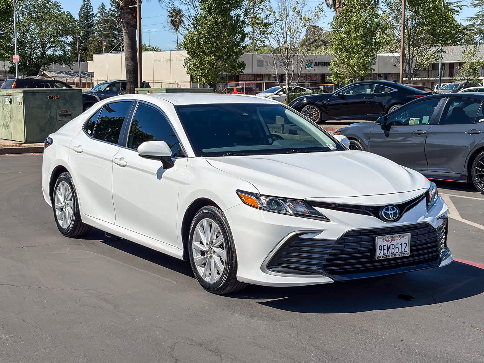 Used 2023 Toyota Camry LE w/ Protection Package (Q2) (TMS) image 5