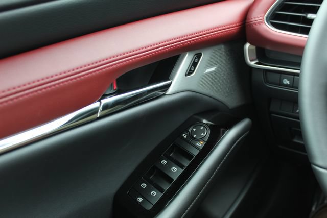 New 2026 MAZDA MAZDA3 2.5 S Hatchback w/ Premium Pkg FWD image 19