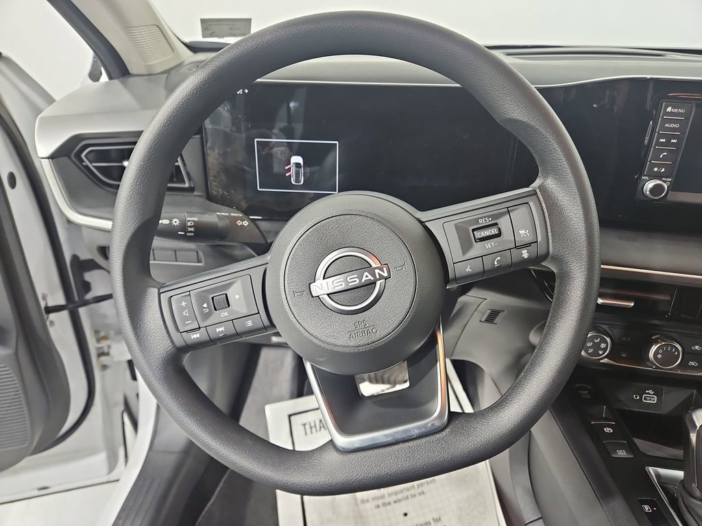 Certified 2025 Nissan Kicks S image 16