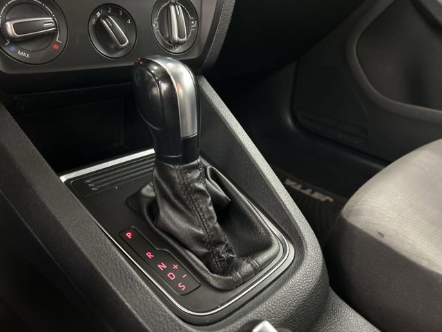 Used 2017 Volkswagen Jetta S image 13