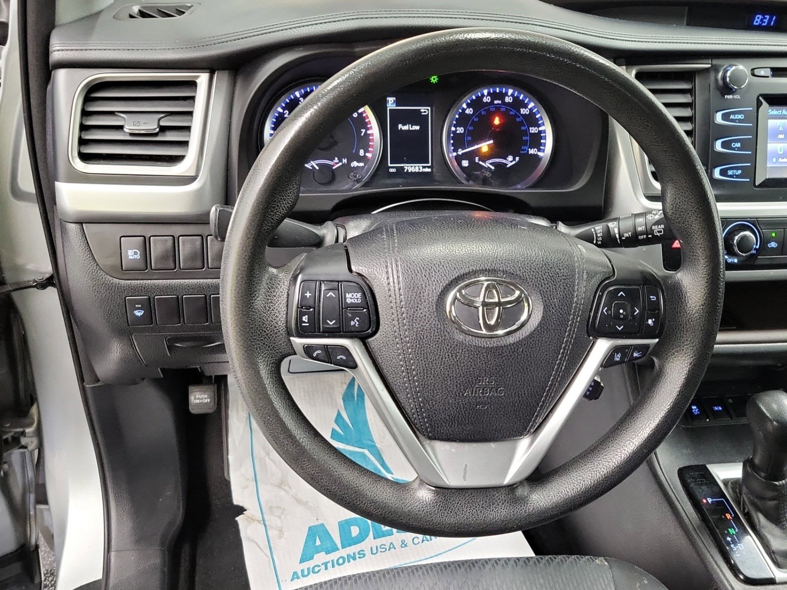 Used 2017 Toyota Highlander LE w/ Carpet Mat Package FWD image 10