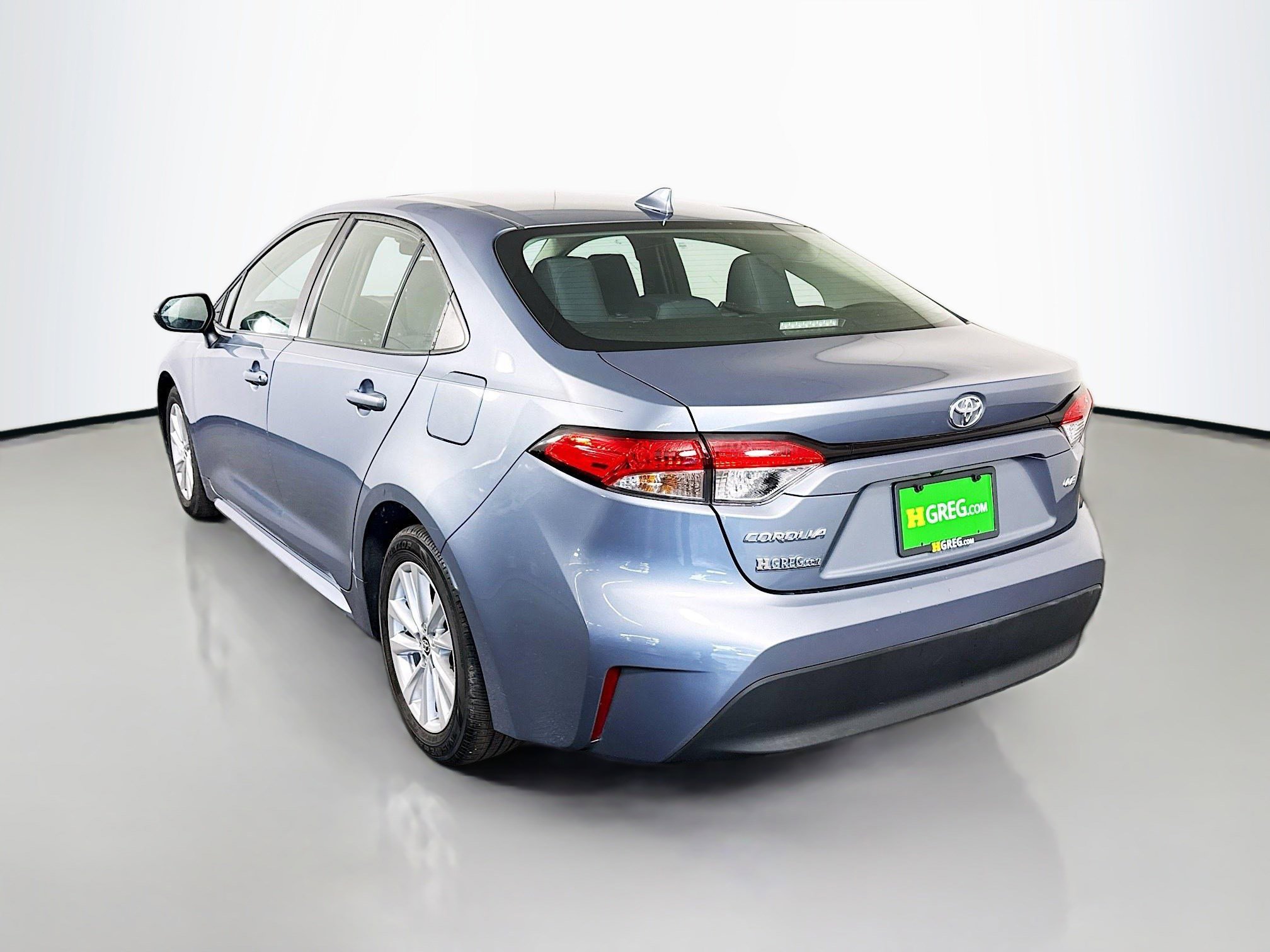 Used 2023 Toyota Corolla LE w/ LE Premium Package image 7