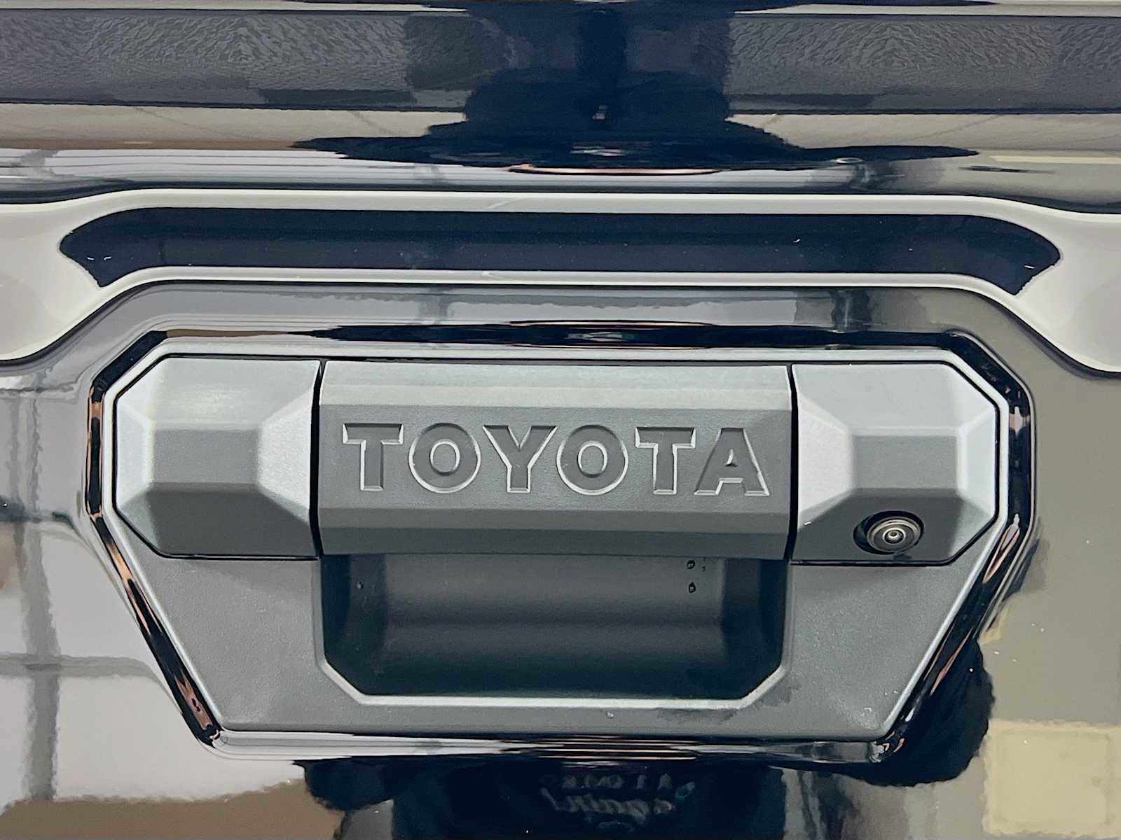 New 2026 Toyota Tacoma TRD Off-Road image 18