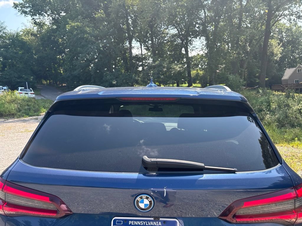 Used 2023 BMW X5 xDrive45e w/ Executive Package AWD/4WD image 6