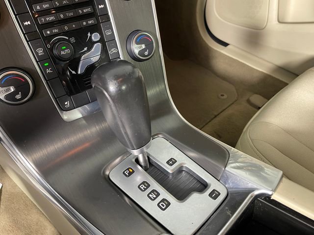 Used 2012 Volvo S60 T5 w/ Climate Pkg FWD image 9