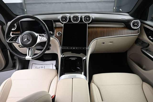 Used 2023 Mercedes-Benz GLC 300 4MATIC image 18