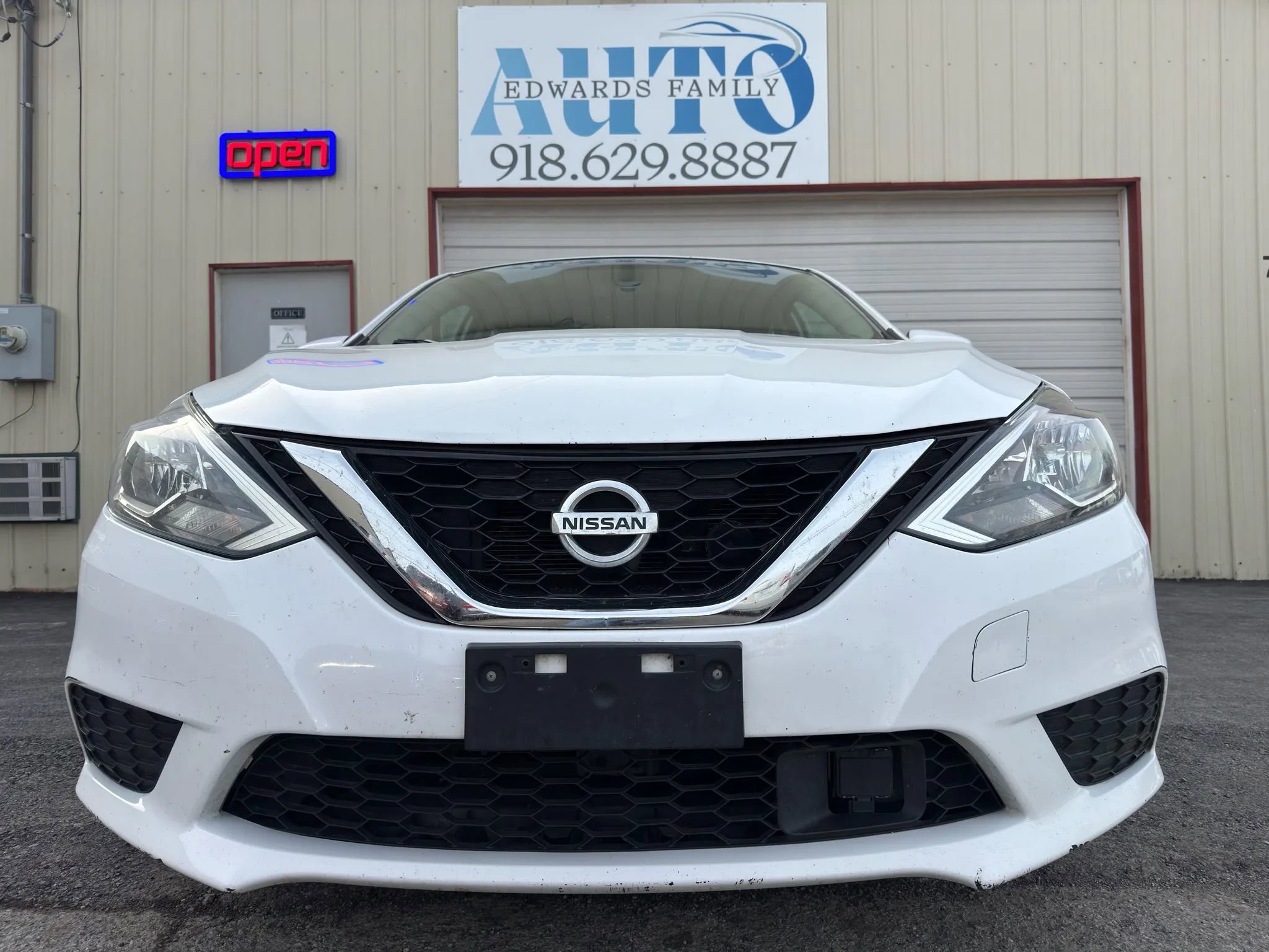 Used 2018 Nissan Sentra S image 4