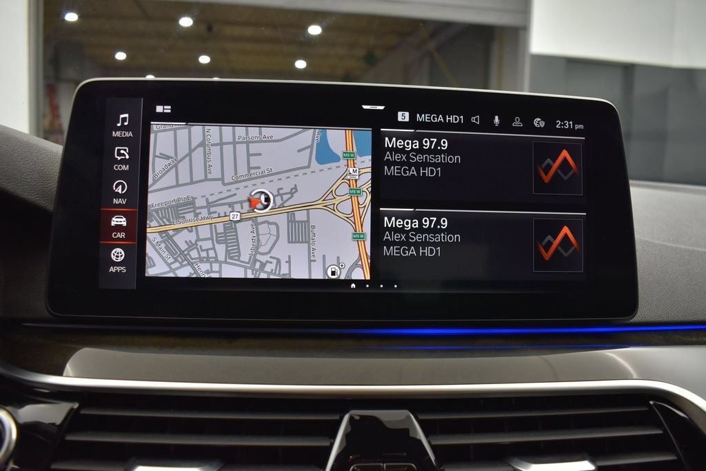Used 2021 BMW 540i w/ M Sport Package RWD image 8
