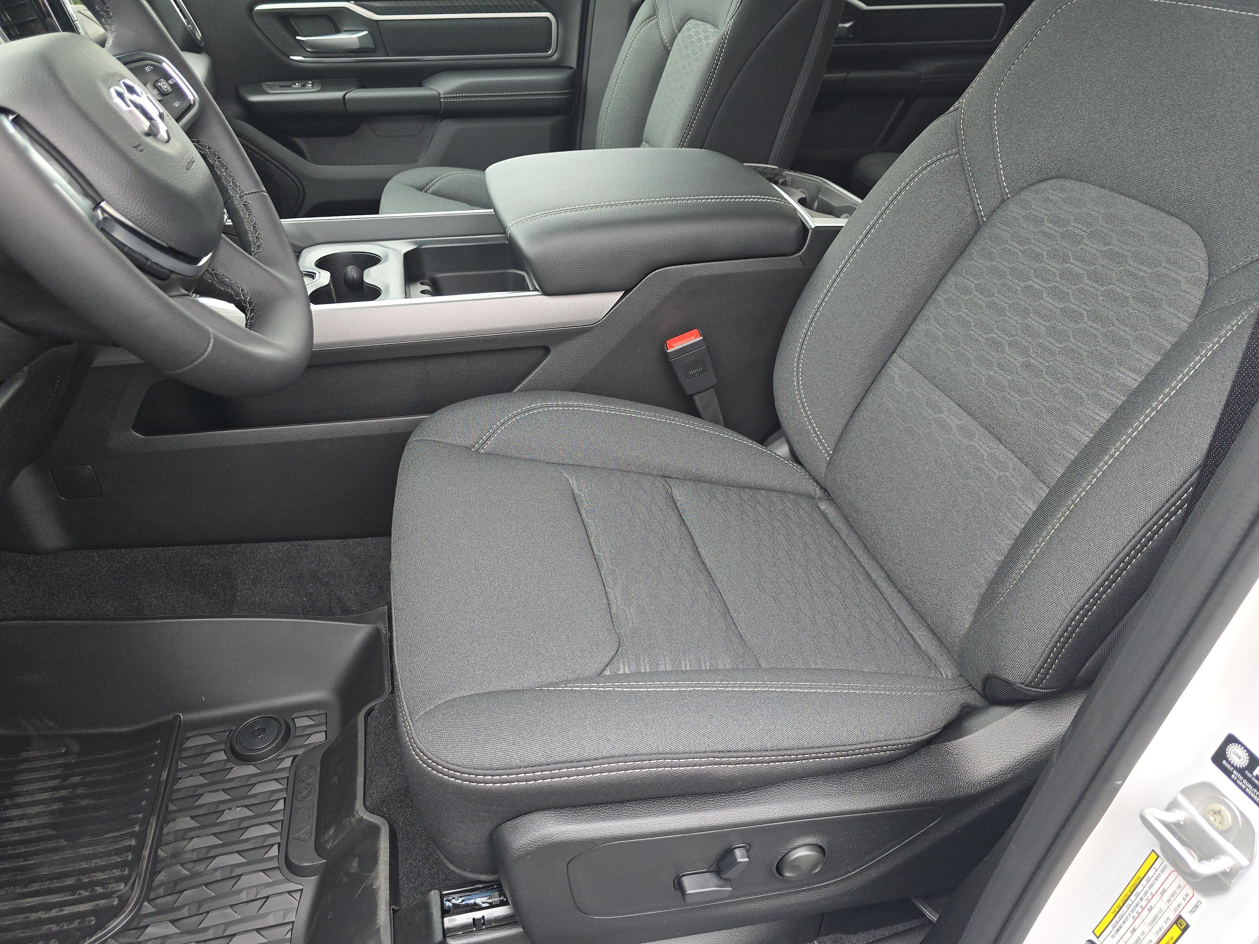 New 2026 RAM 1500 Big Horn AWD/4WD image 27