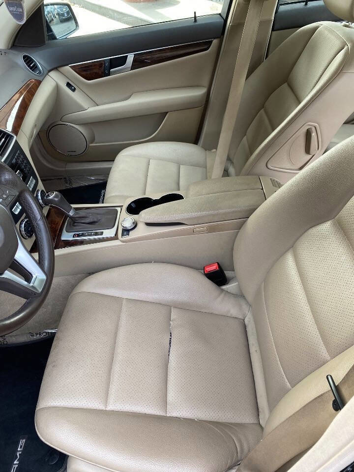 Used 2013 Mercedes-Benz C 250 C 250 Luxury 4dr Sedan image 15