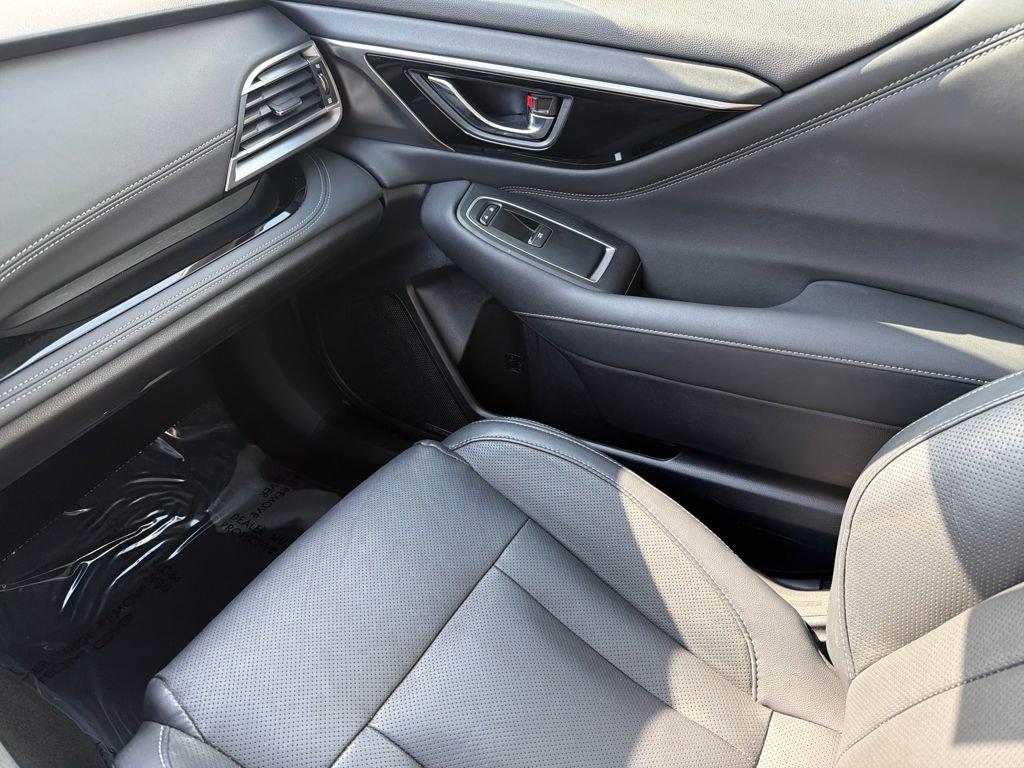 Used 2023 Subaru Outback Touring image 30