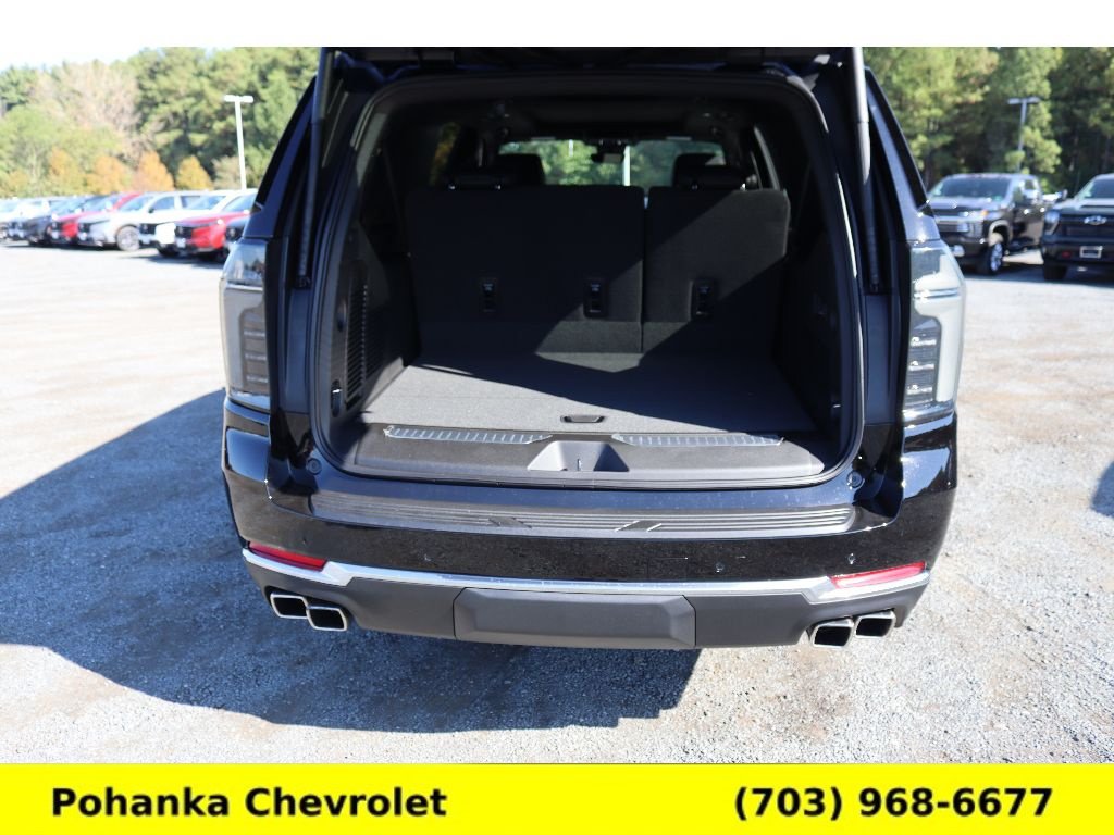 New 2026 Chevrolet Suburban High Country AWD/4WD image 30