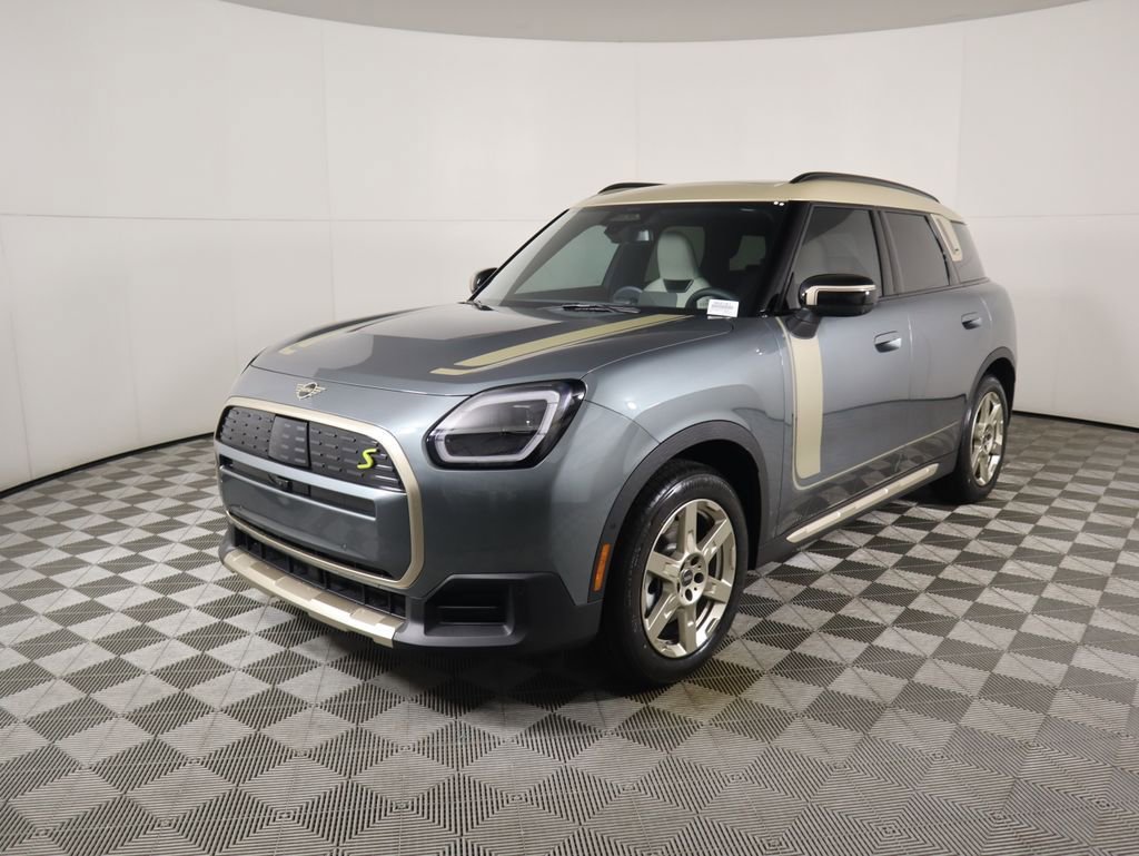 New 2025 MINI Cooper Countryman SE w/ Comfort Package Max