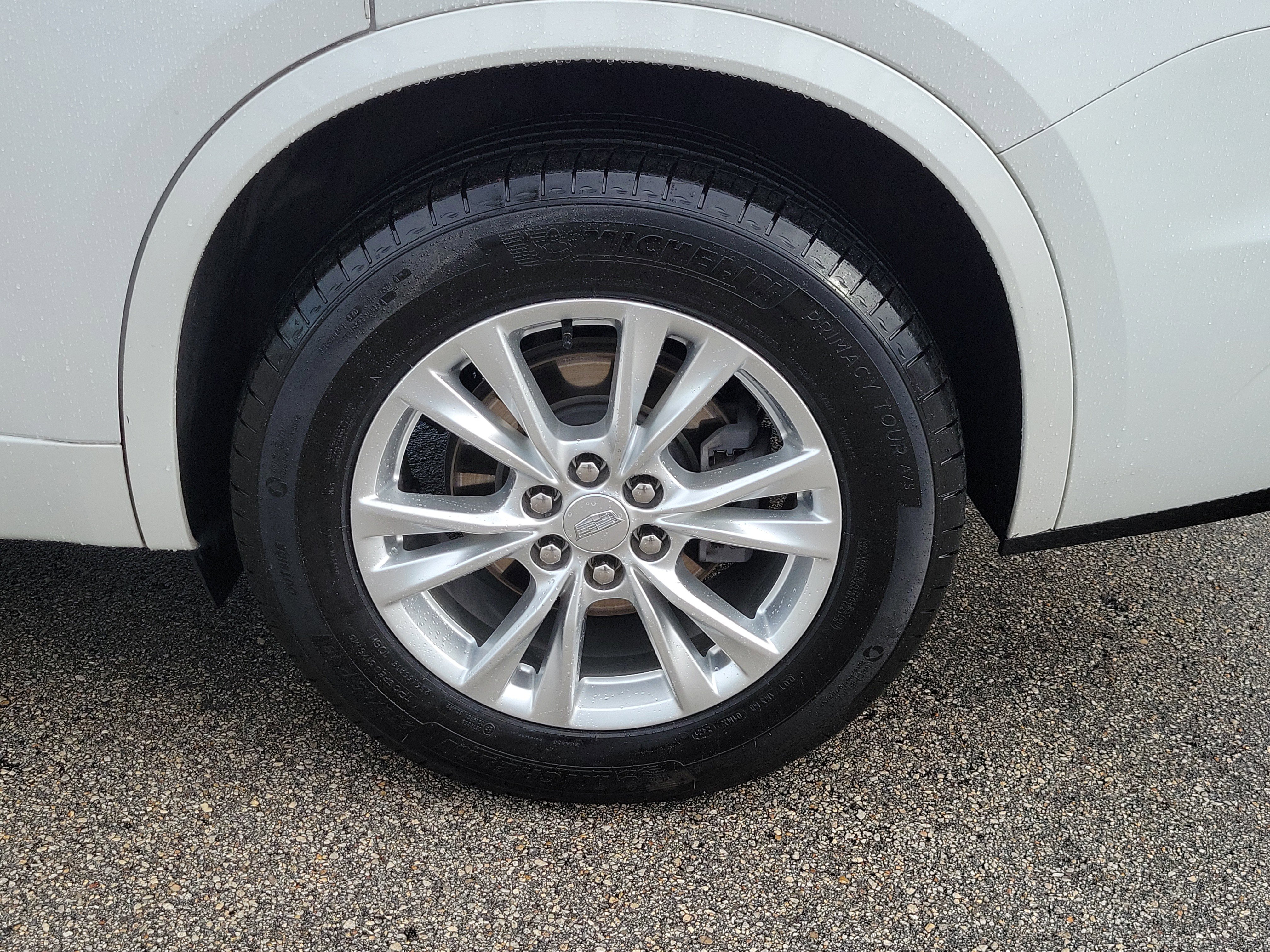 Used 2022 Cadillac XT6 Luxury image 28