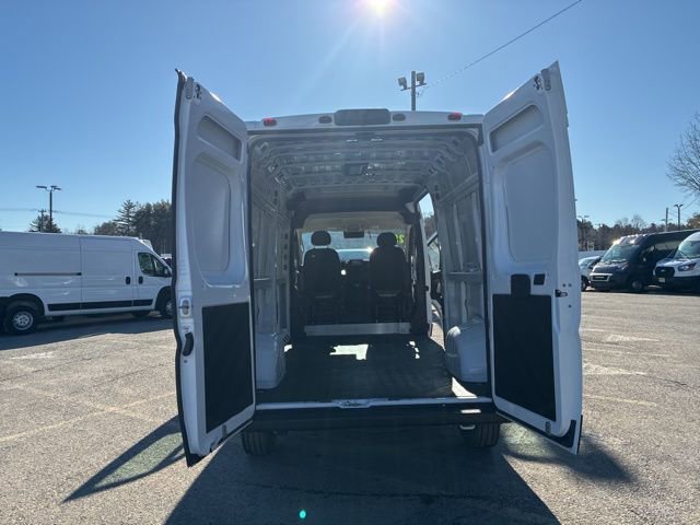 Used 2025 RAM ProMaster 2500 w/ Convenience Group image 12