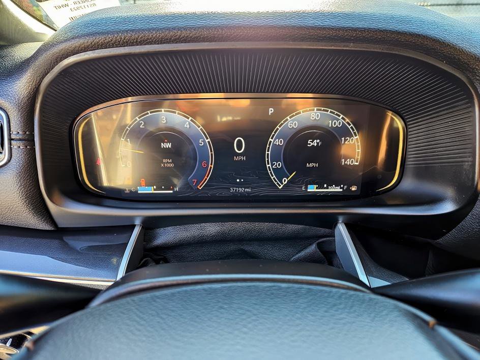 Used 2024 Jeep Wagoneer L 4WD w/ Premium Group I image 27