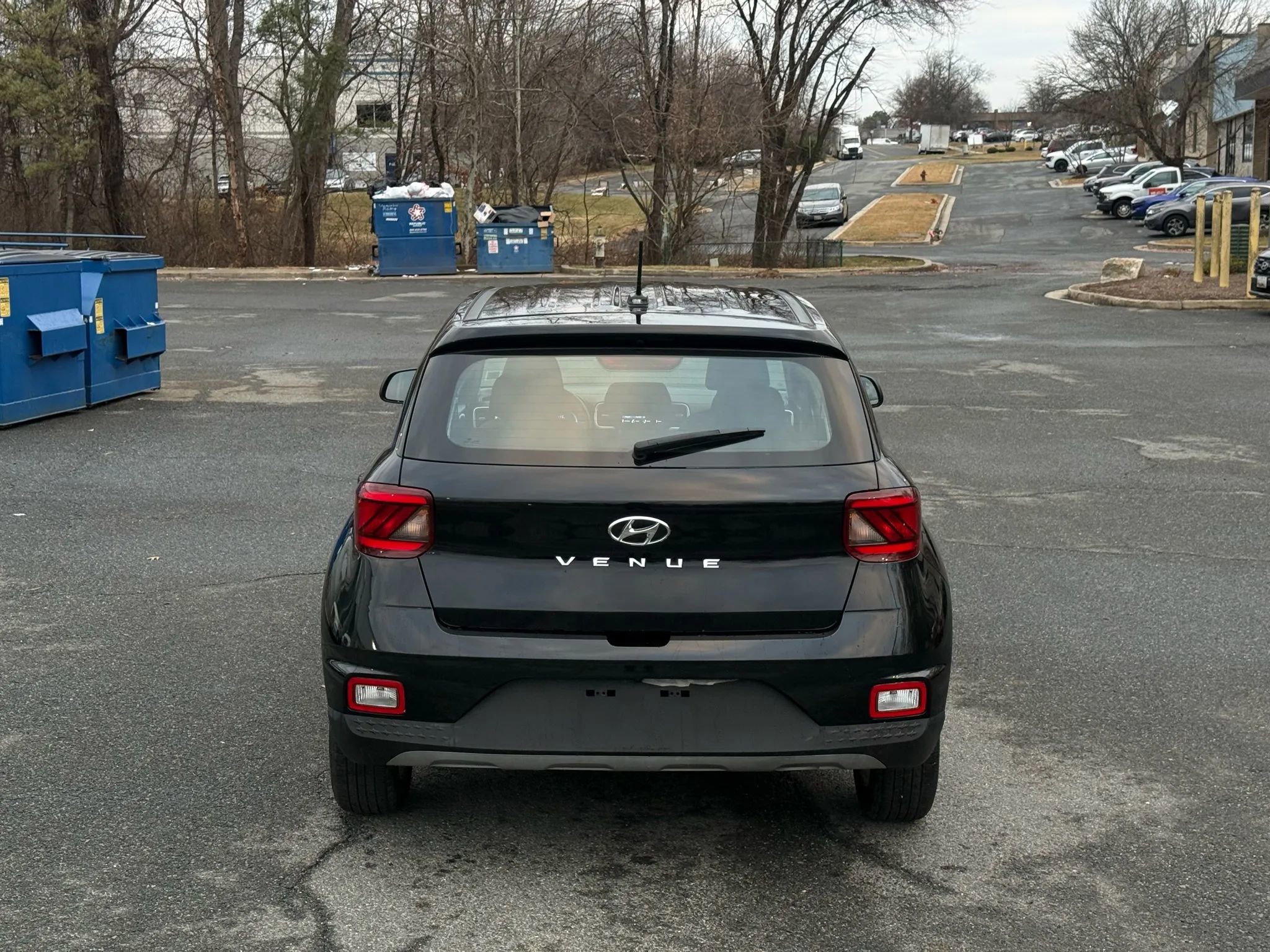 Used 2023 Hyundai Venue SE w/ Cargo Package image 11