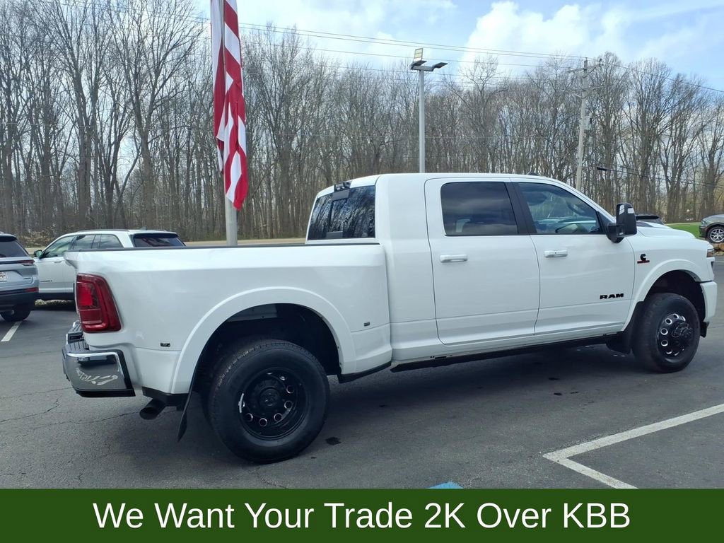 Used 2025 RAM 3500 Limited AWD/4WD image 6