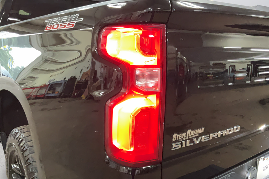 Used 2020 Chevrolet Silverado 1500 LT Trail Boss AWD/4WD image 30