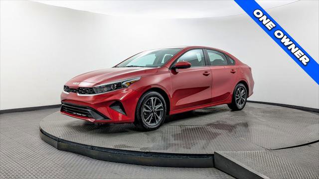 Used 2024 Kia Forte LXS FWD image 2