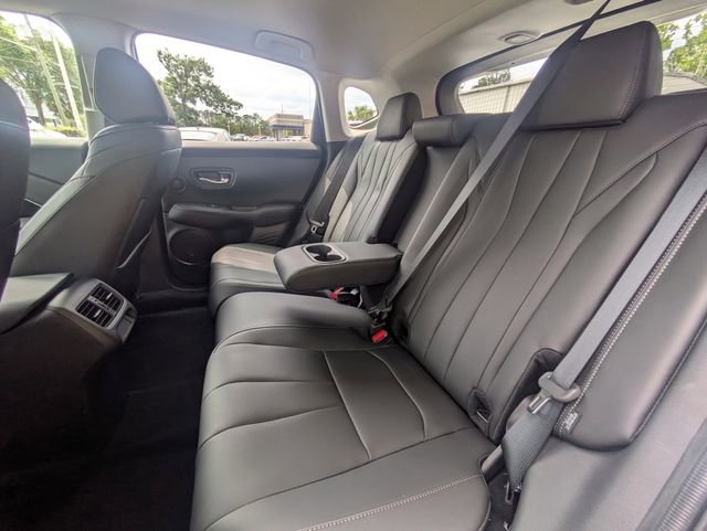 Certified 2025 Acura ADX AWD image 13
