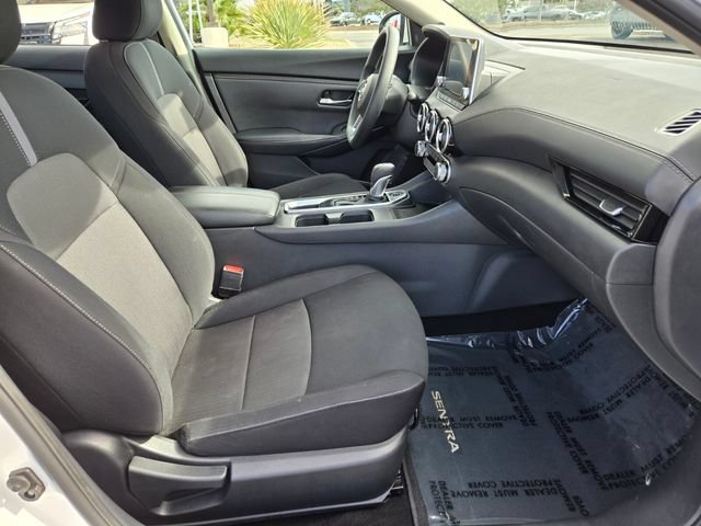 Used 2024 Nissan Sentra SV FWD image 19