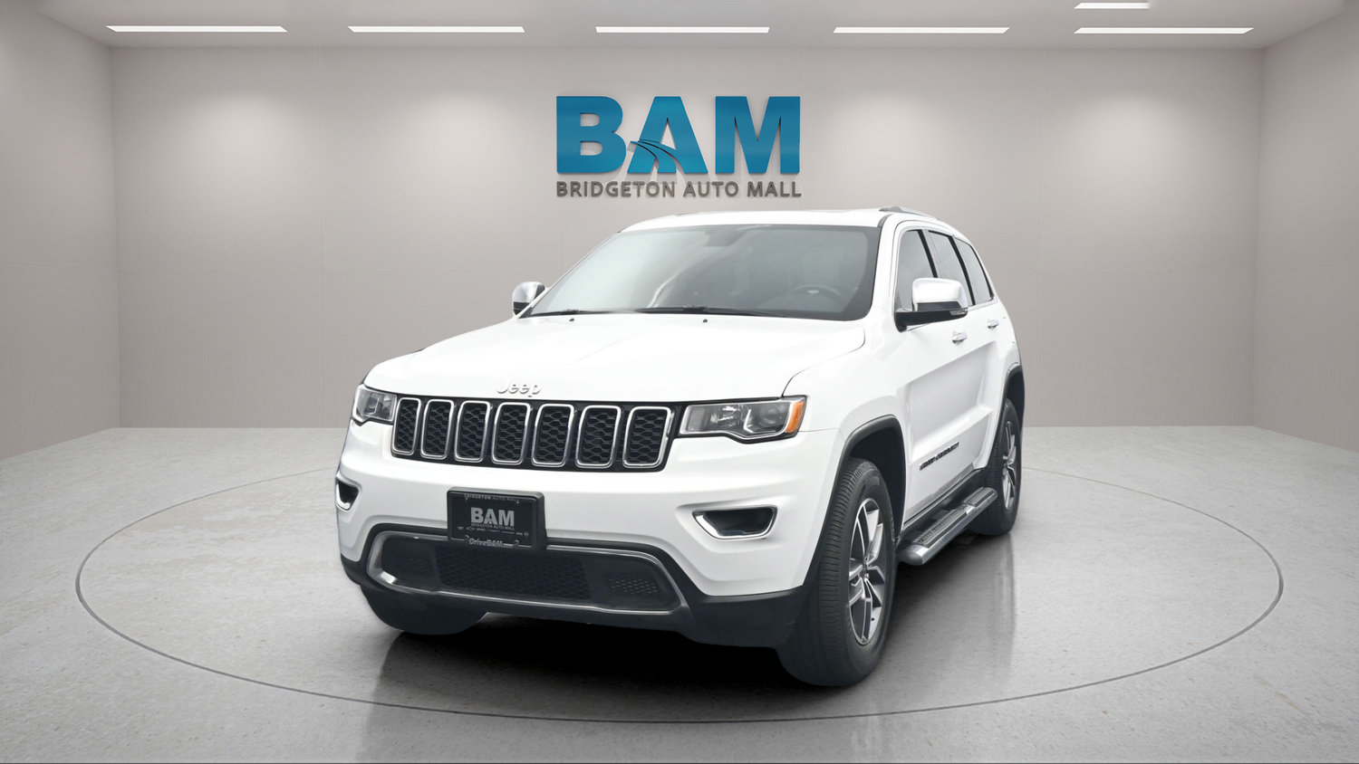 Used 2022 Jeep Grand Cherokee Limited AWD/4WD image 2