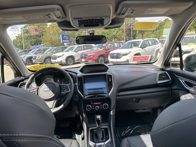 Used 2022 Subaru Forester Touring image 27