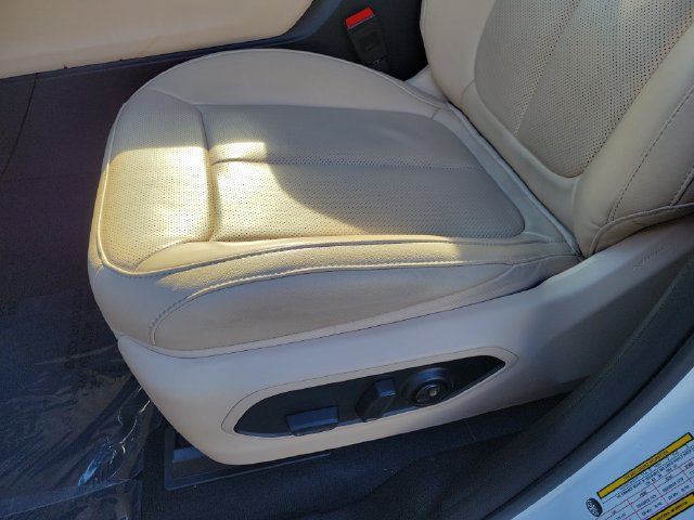 Certified 2025 Jeep Grand Cherokee Limited w/ Luxury Tech Group II RWD image 21