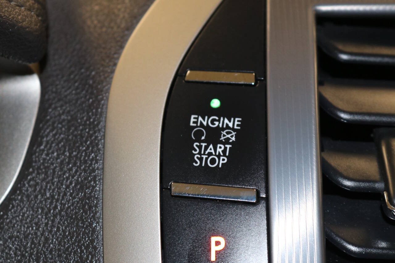Used 2020 Lincoln MKZ Reserve w/ Elements Package FWD image 42