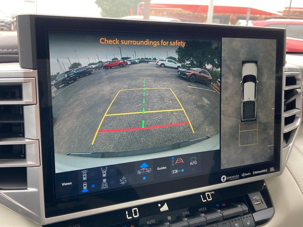 Used 2023 Toyota Tundra Capstone AWD/4WD image 21