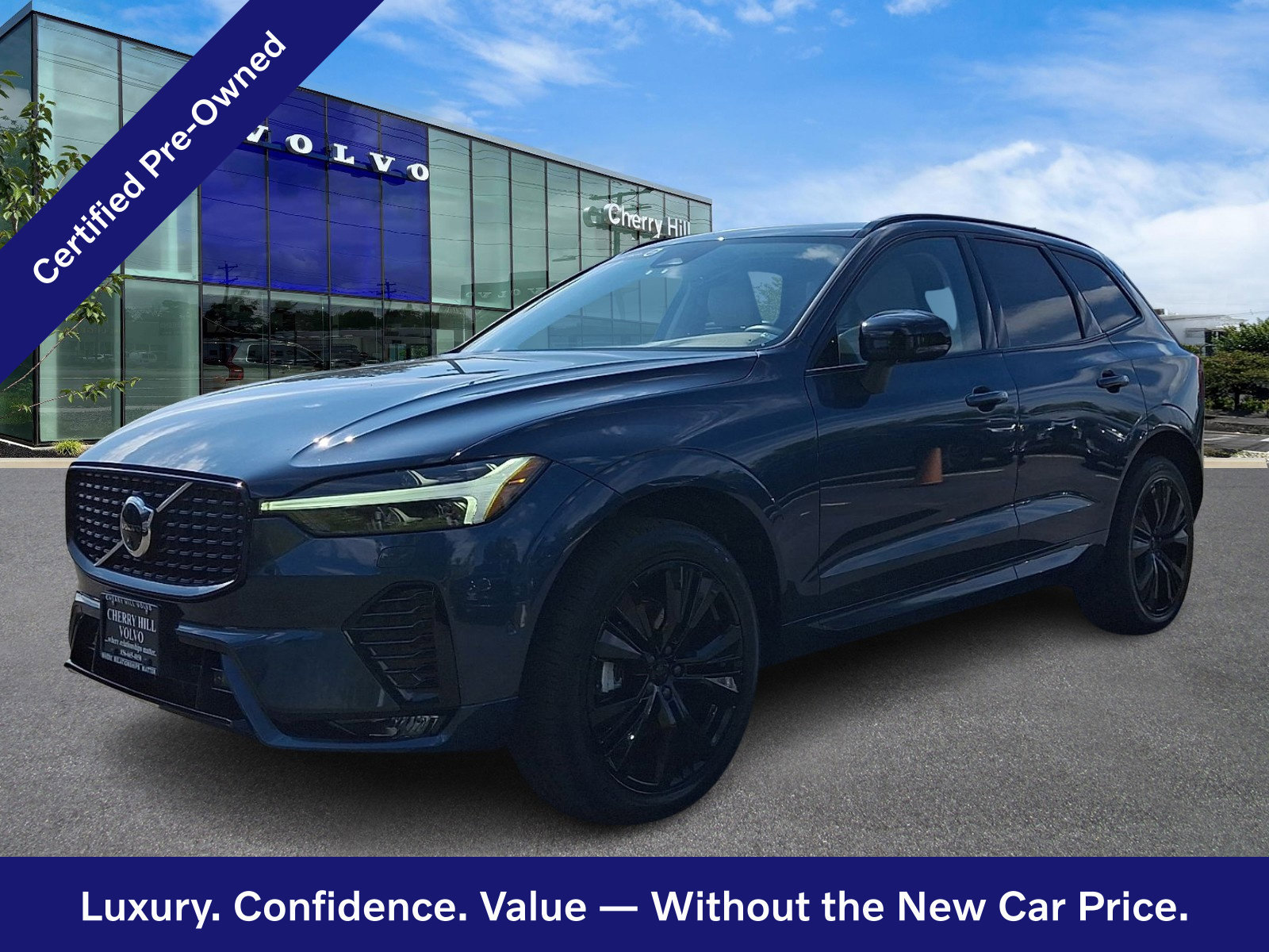 Certified 2024 Volvo XC60 B5 Plus w/ Climate Package AWD/4WD image 3