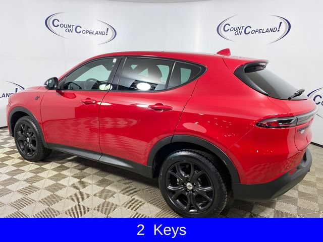 Used 2023 Dodge Hornet GT Plus w/ GT Blacktop Package AWD/4WD image 4