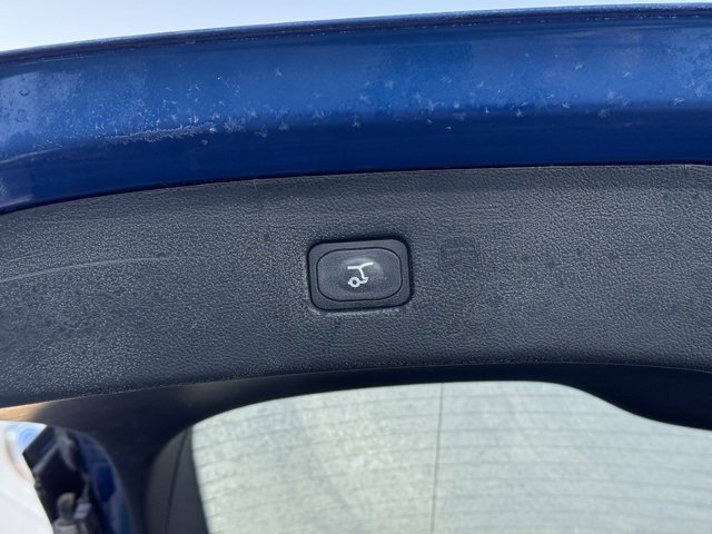 Certified 2022 Ford Edge Titanium w/ Class II Trailer Tow Package image 39