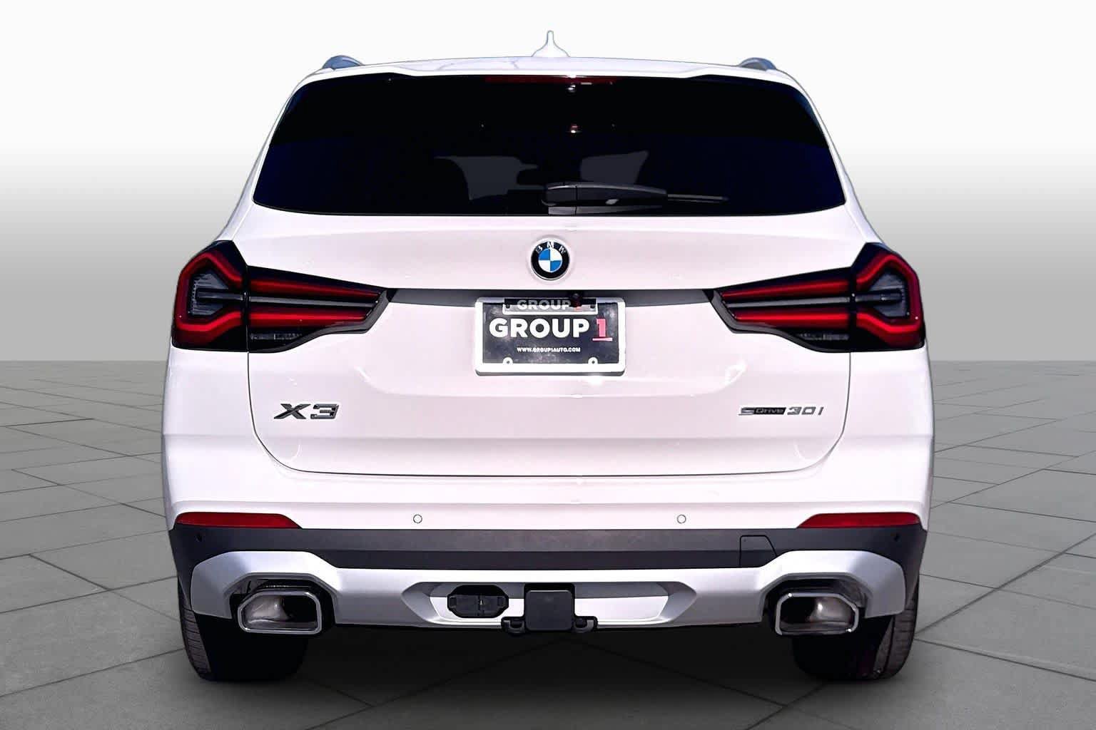 Used 2024 BMW X3 sDrive30i w/ Premium Package RWD image 4