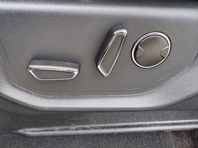 Used 2023 Ford Expedition Max Limited image 19