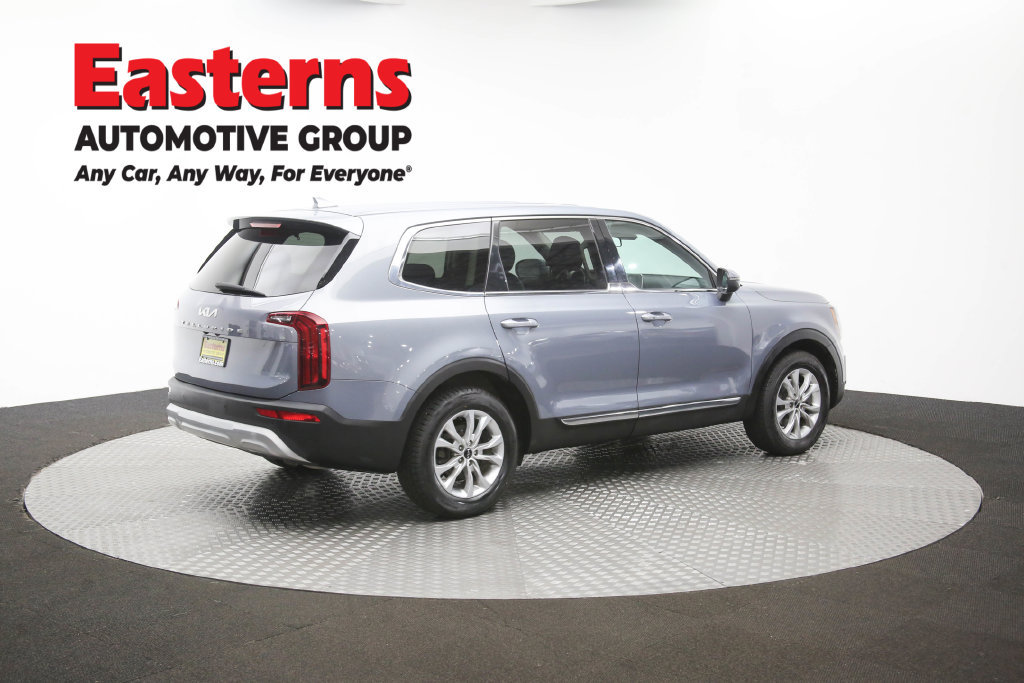 Used 2022 Kia Telluride LX FWD image 38