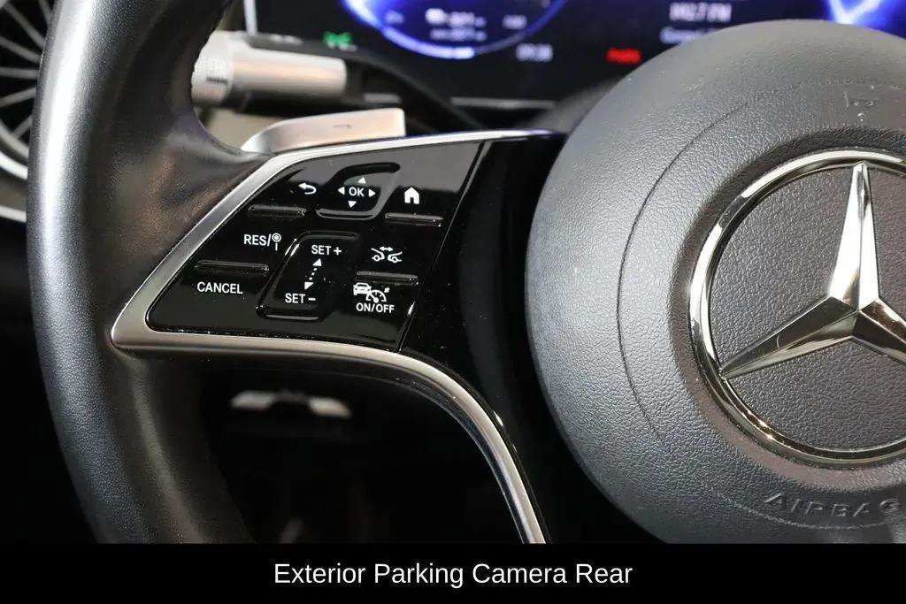 Used 2022 Mercedes-Benz EQS 450+ Sedan image 36