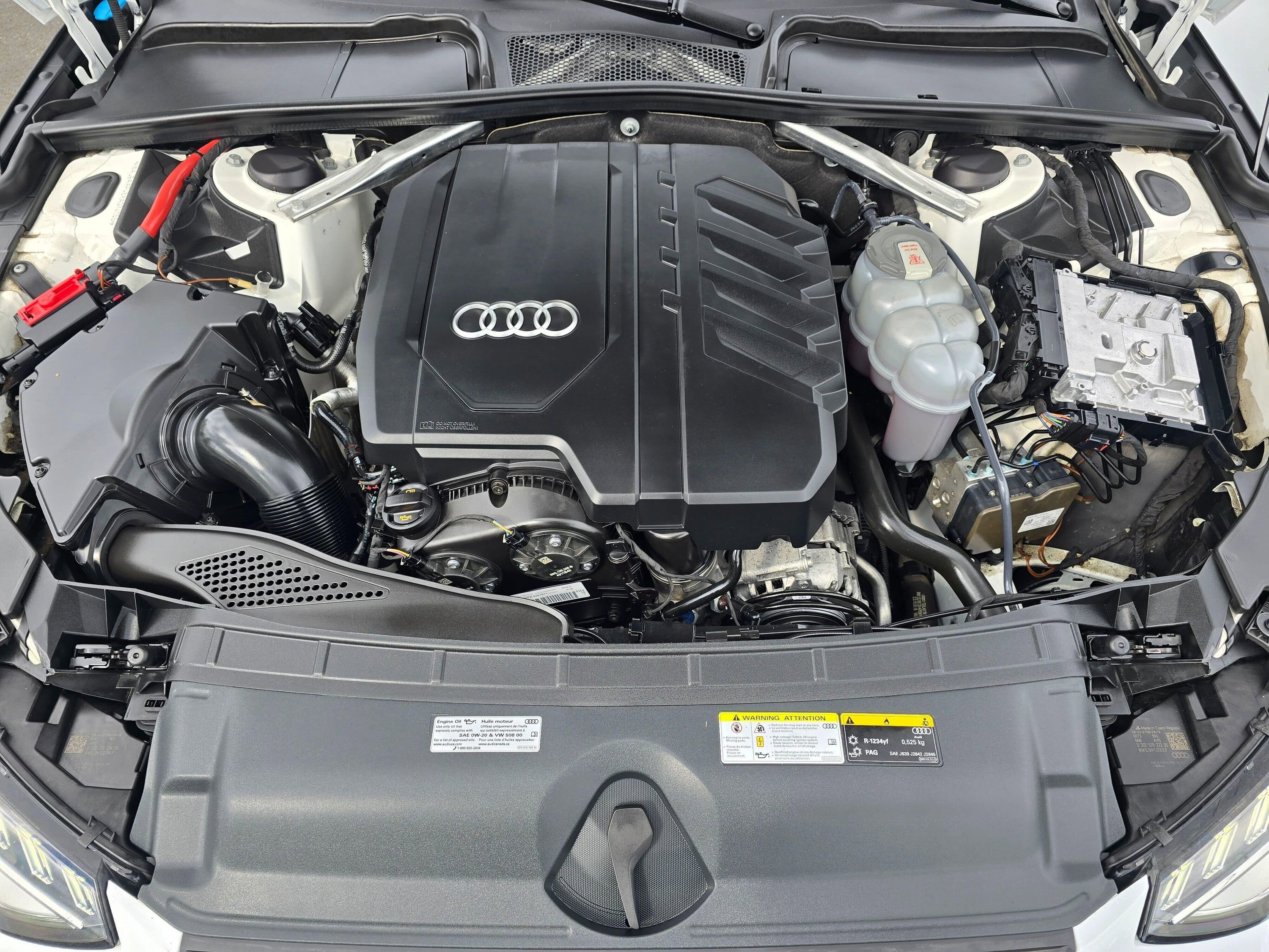 Used 2021 Audi A4 2.0T Premium Plus w/ Premium Plus Package AWD/4WD image 9