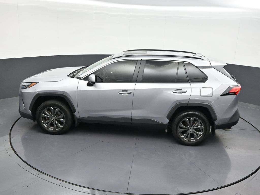 Used 2024 Toyota RAV4 XLE Premium w/ Weather Package AWD/4WD image 18
