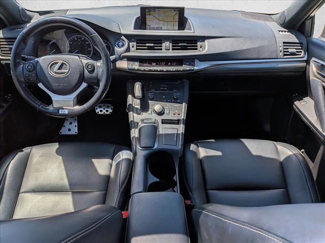 Used 2016 Lexus CT 200h w/ Navigation Package FWD image 18