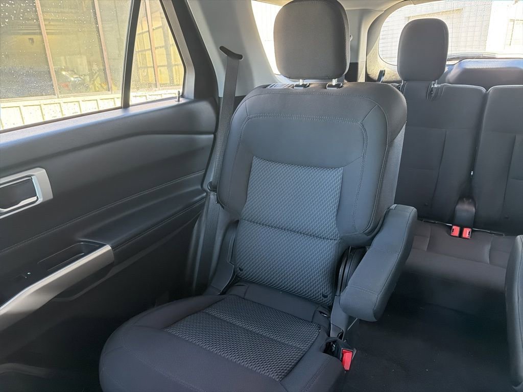 Certified 2022 Ford Explorer XLT image 16