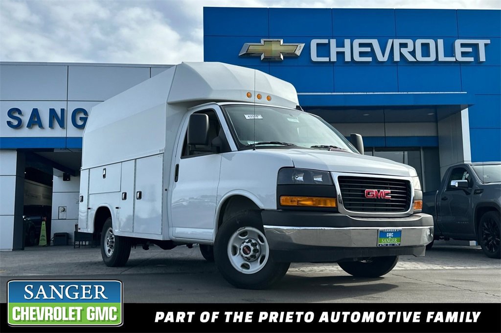 New 2024 GMC Savana 3500 w/ Power Convenience Package