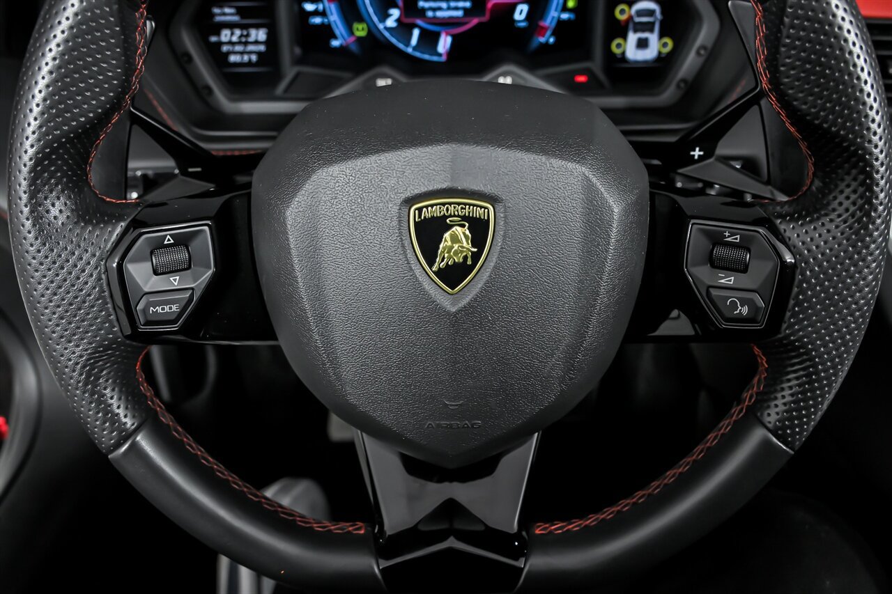 Used 2019 Lamborghini Aventador S AWD/4WD image 25