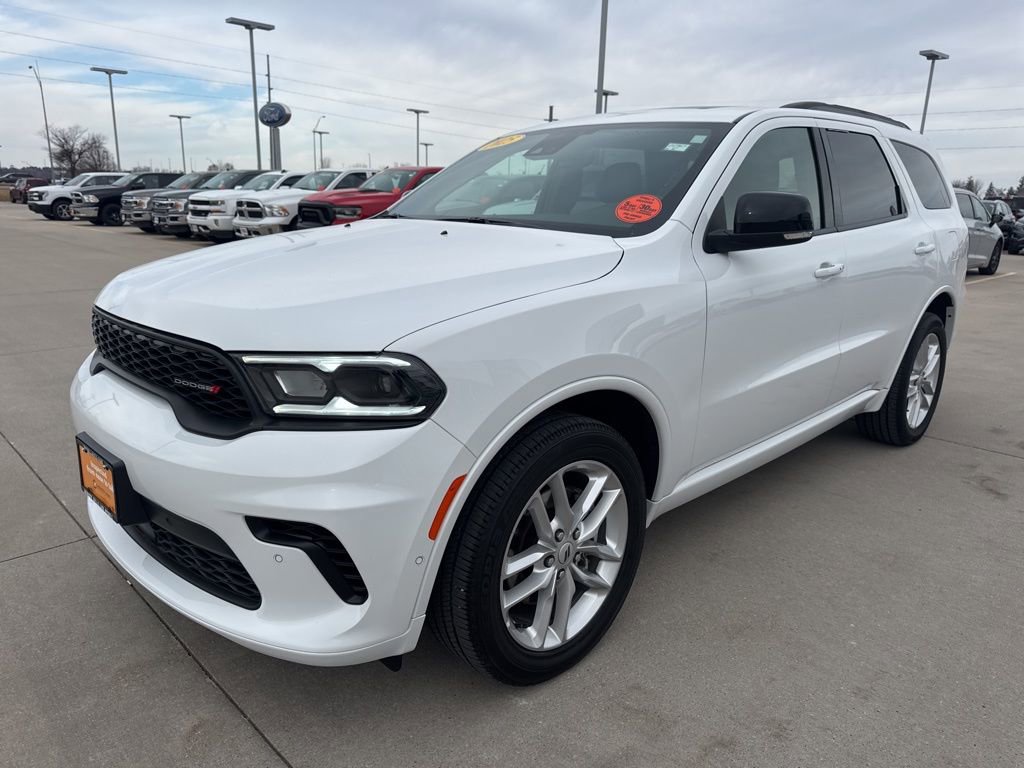 Certified 2025 Dodge Durango GT image 28