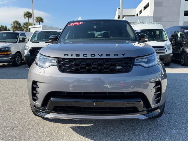 Used 2023 Land Rover Discovery HSE R-Dynamic AWD/4WD image 2