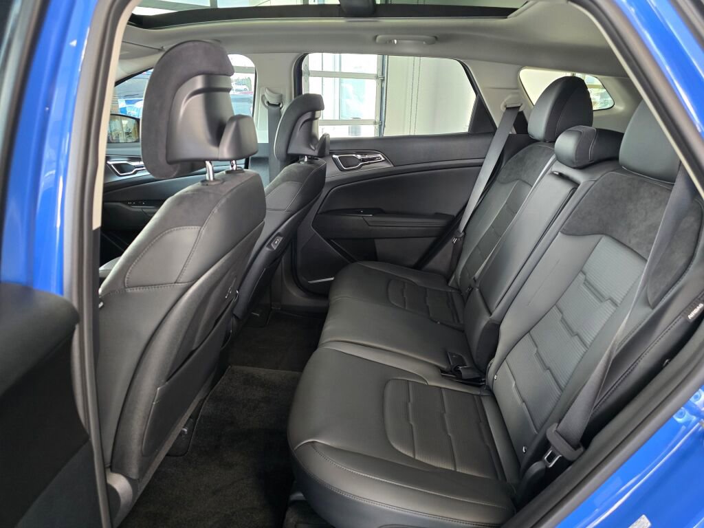 Used 2026 Kia Sportage SX image 39