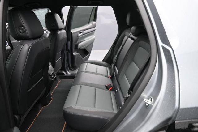 New 2026 GMC Terrain AT4 w/ Technology Package II AWD/4WD image 15