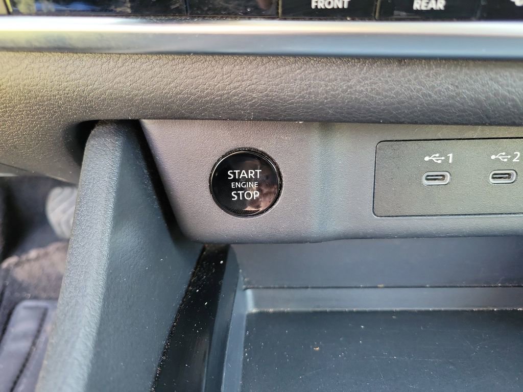 Used 2024 Nissan Rogue SV AWD/4WD image 28