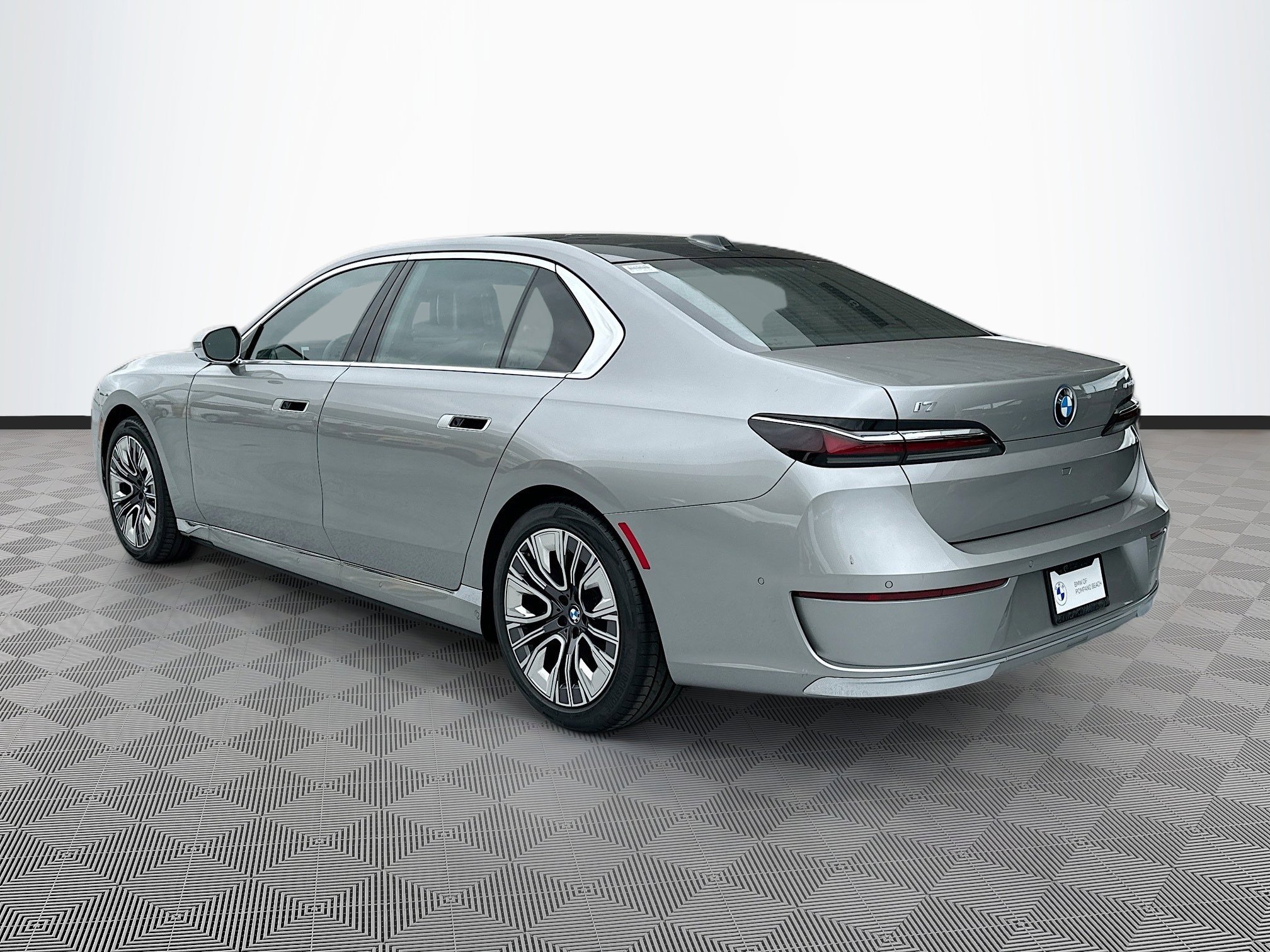 New 2025 BMW i7 eDrive50 w/ Executive Package image 5